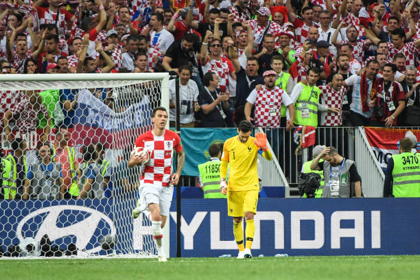 团队配合的 团队配合的