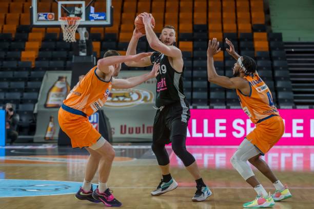 称她职业生 称她职业生