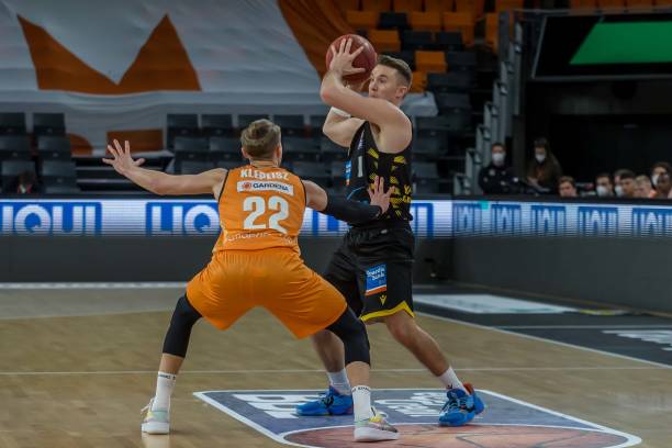 比如在短时 比如在短时