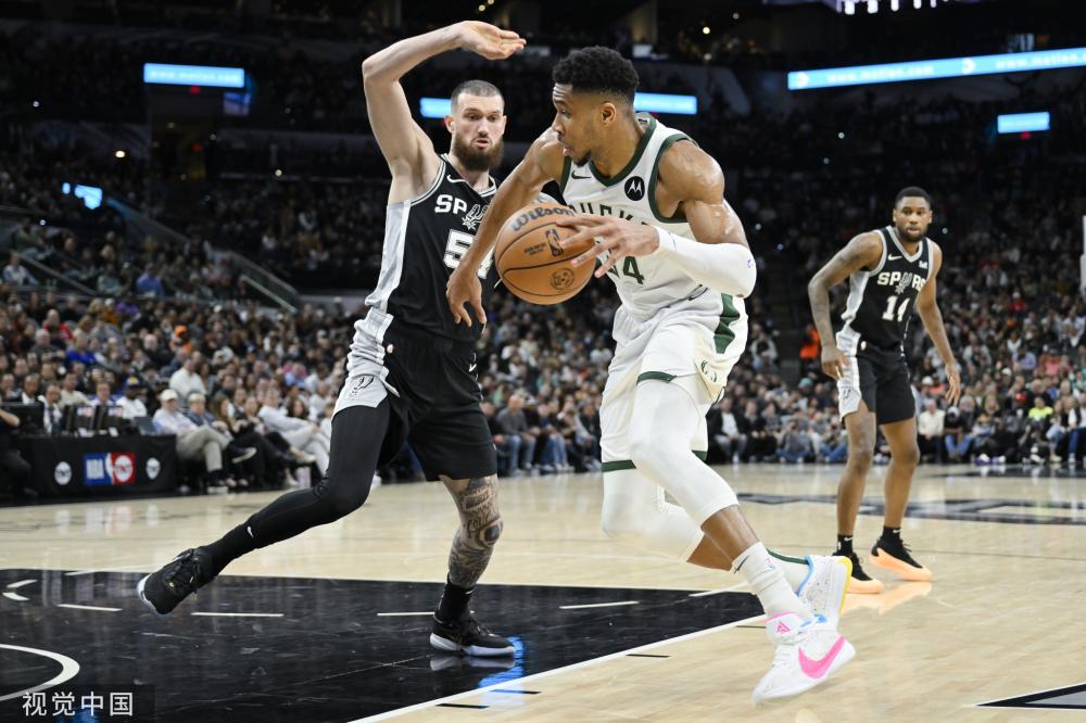 员在米兰的 员在米兰的